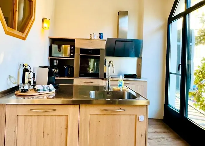 - Magnifique Climatise 92m2, Spacieux Et Cosy, Au Coeur De Виши